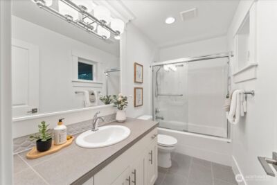13707 NE 133rd Place , Kirkland, WA 98034 - Photo 35