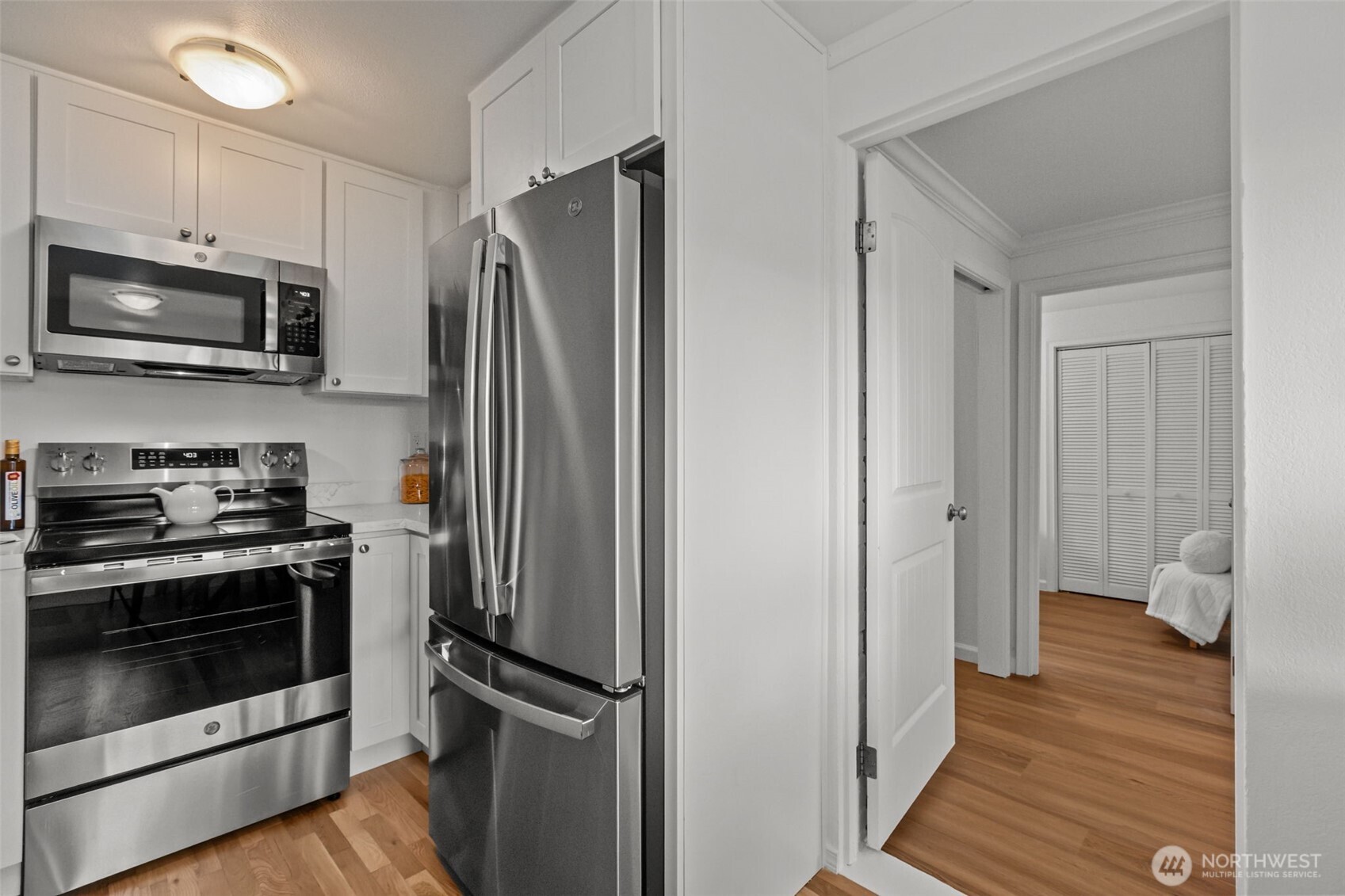 16227 15th Avenue SW, Burien, WA 98166