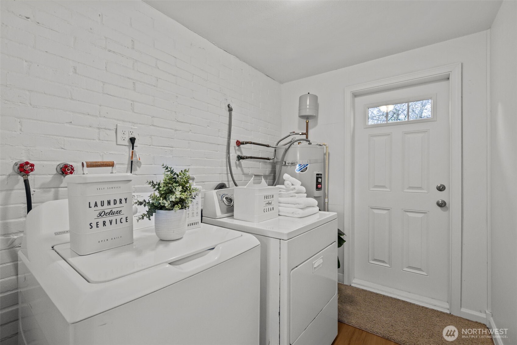 16227 15th Avenue SW, Burien, WA 98166