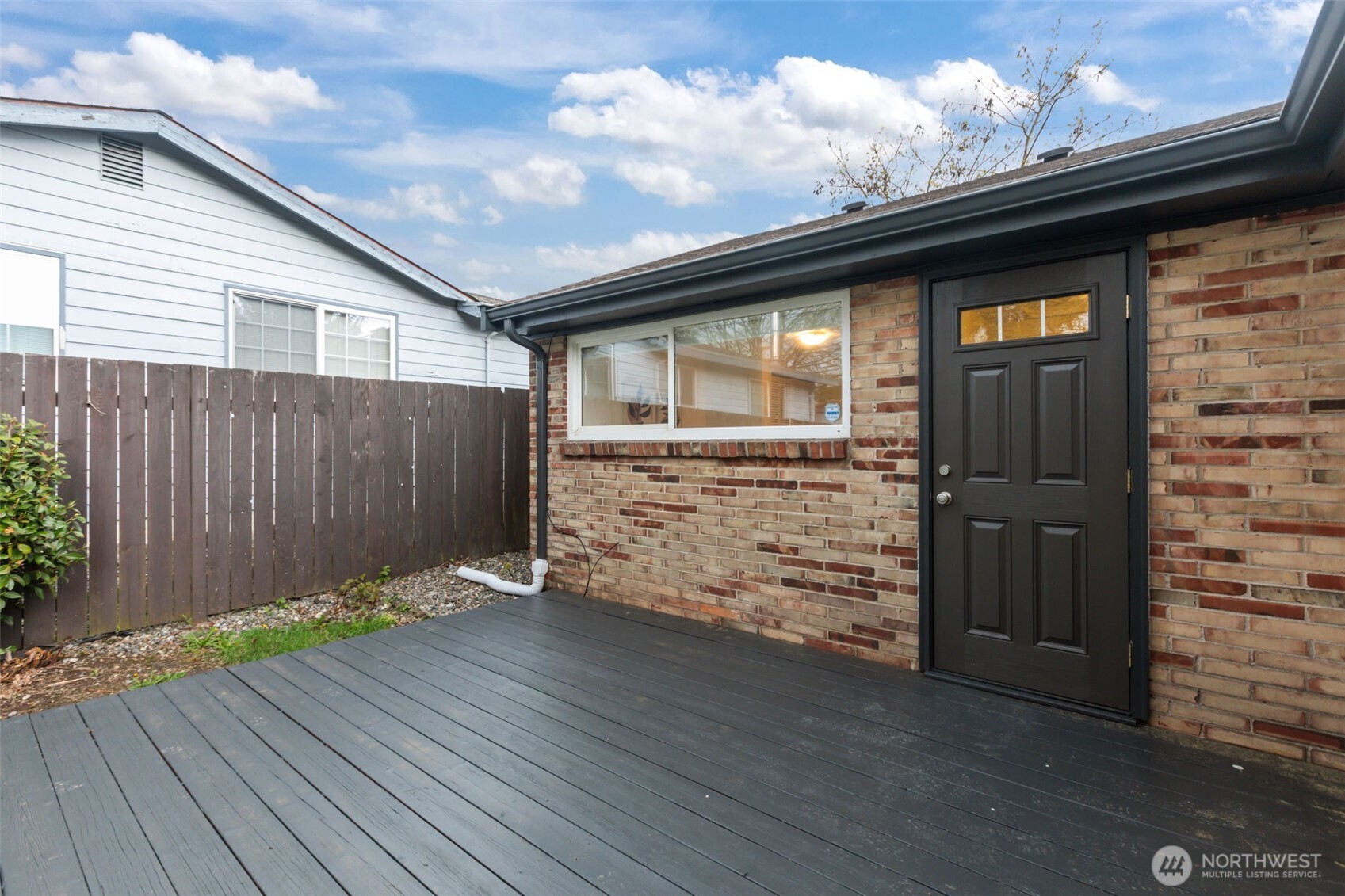 16227 15th Avenue SW, Burien, WA 98166