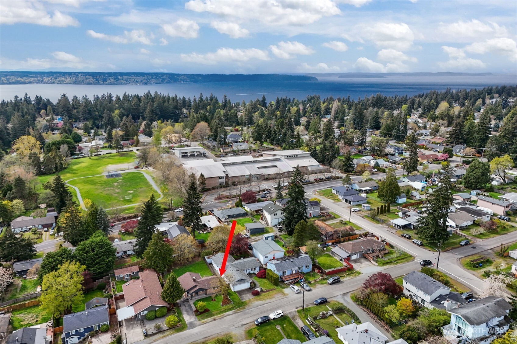 16227 15th Avenue SW, Burien, WA 98166