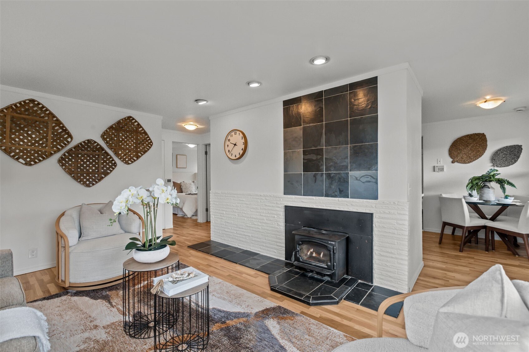 16227 15th Avenue SW, Burien, WA 98166