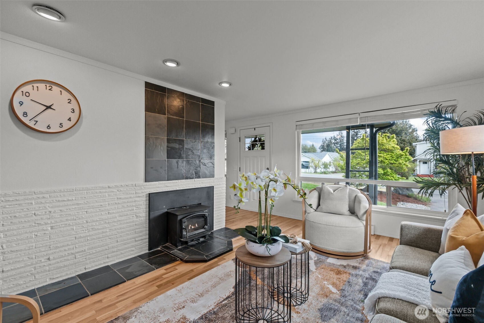 16227 15th Avenue SW, Burien, WA 98166