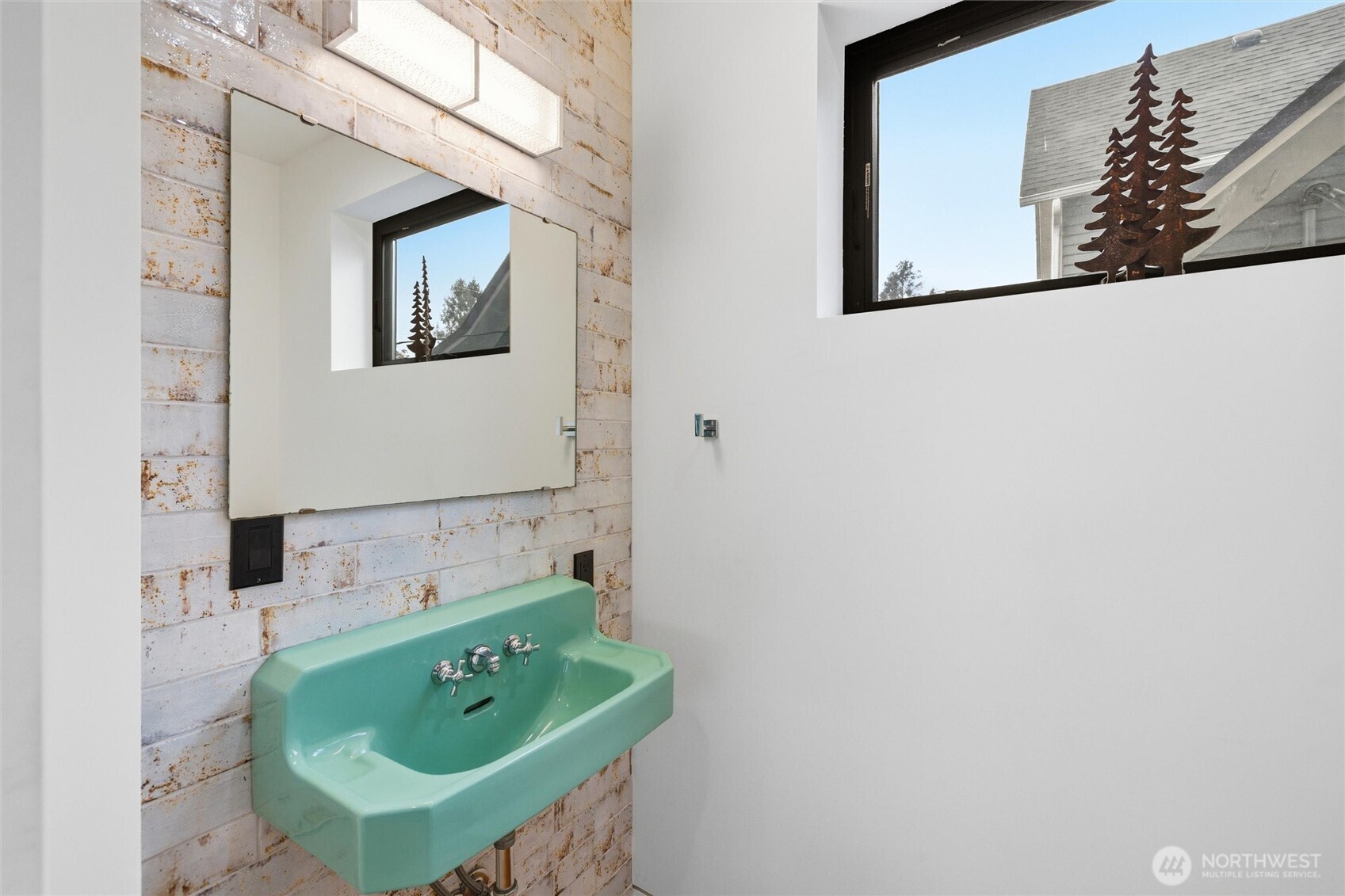 1311 Bancroft Street , Bellingham, WA 98225