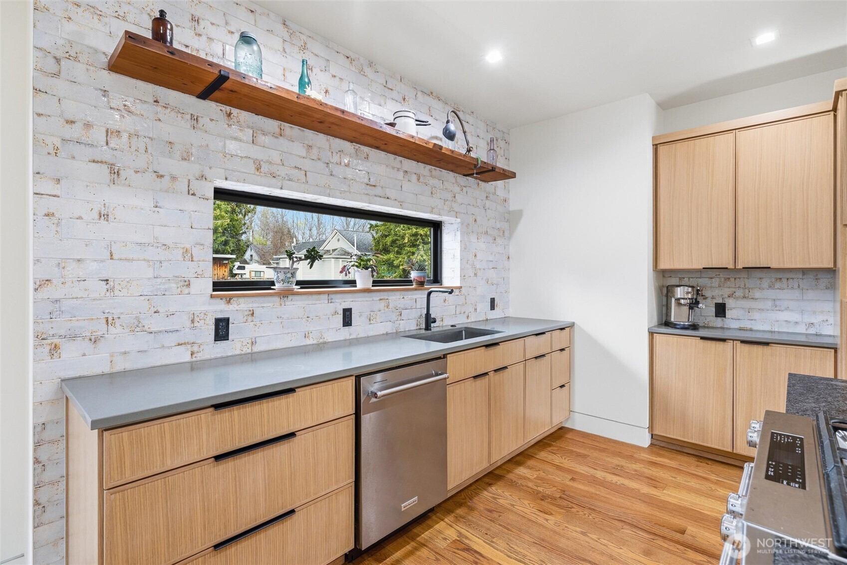 1311 Bancroft Street , Bellingham, WA 98225