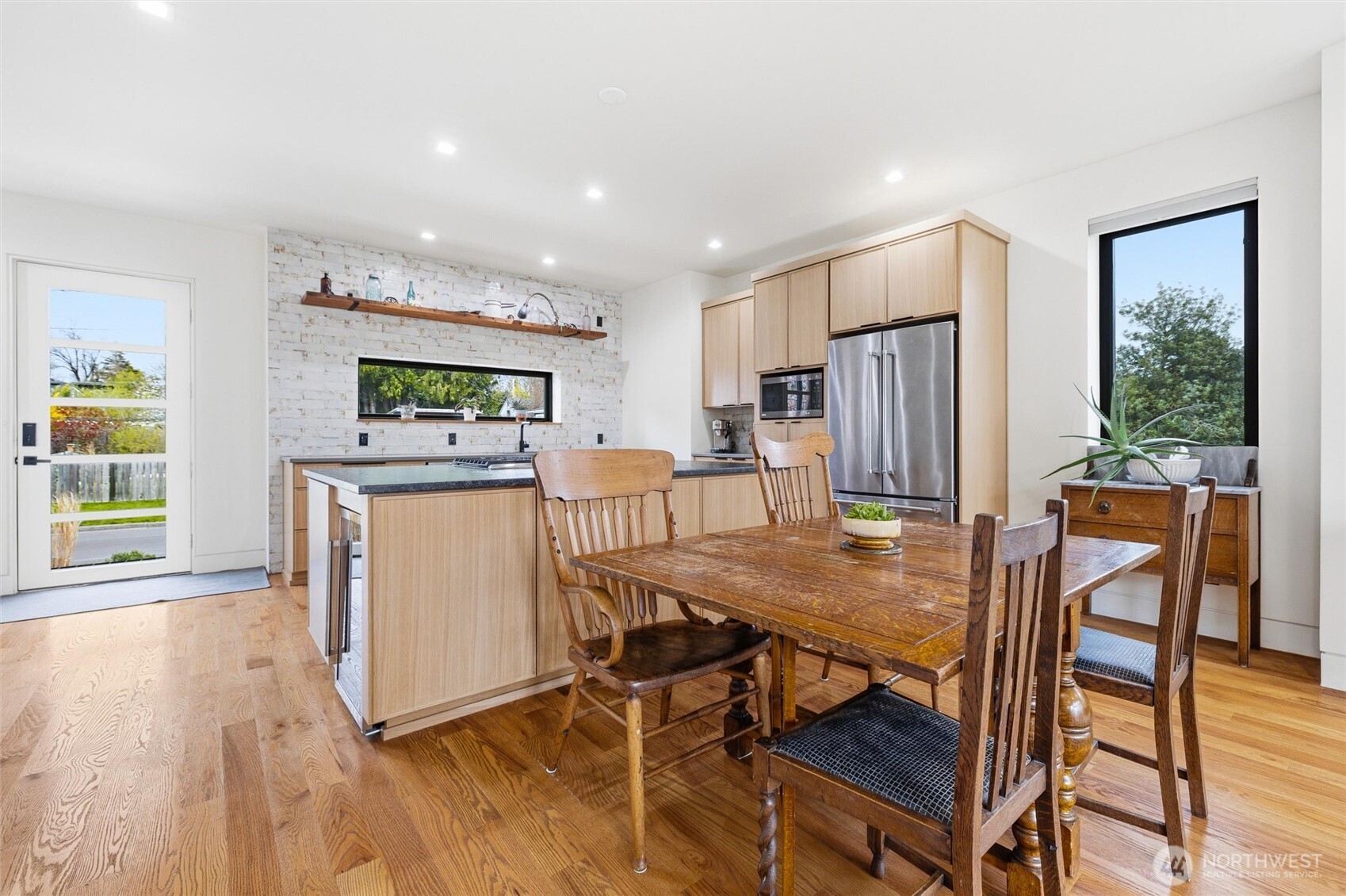 1311 Bancroft Street , Bellingham, WA 98225