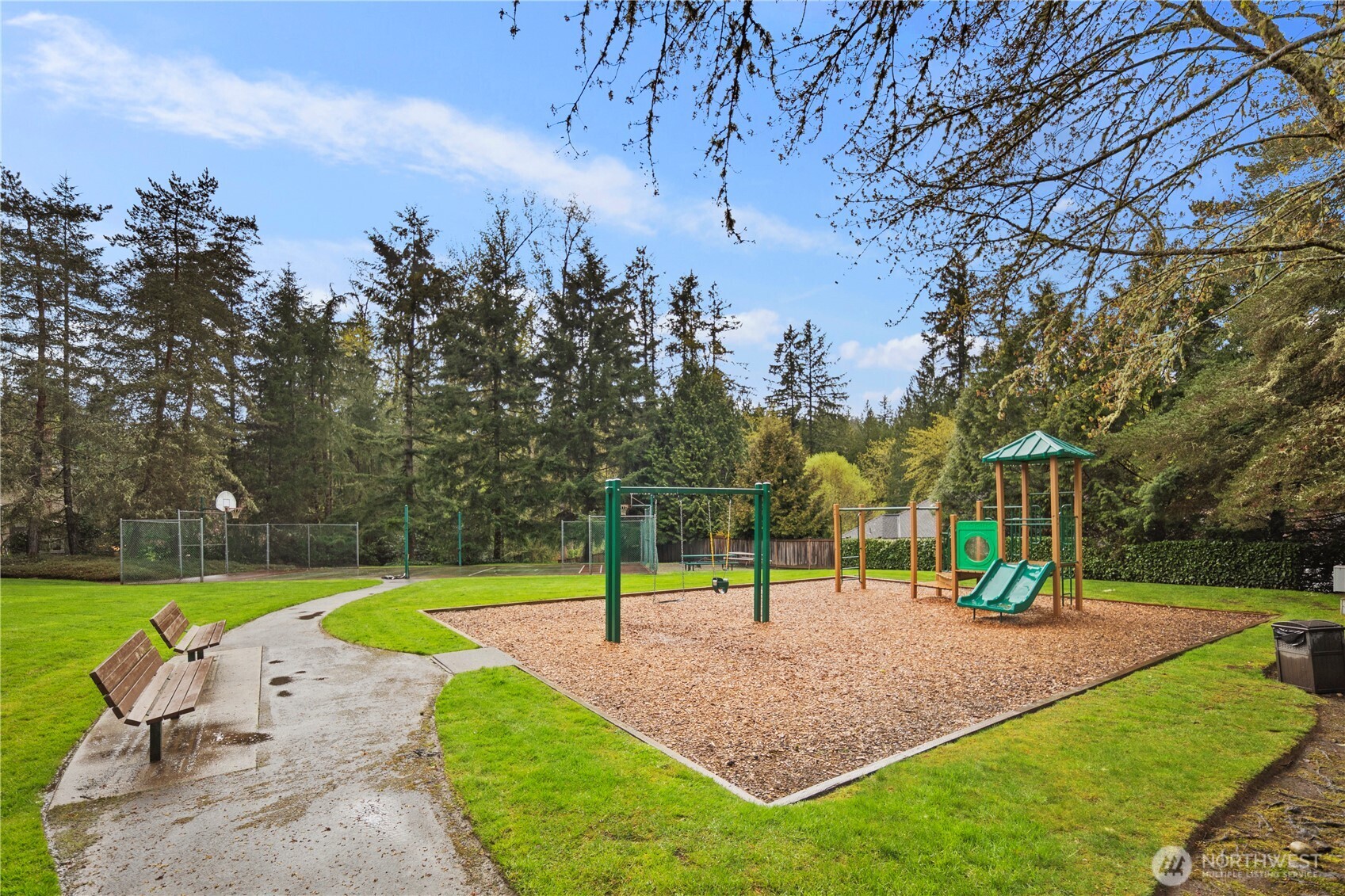 2717 264th Court NE, Redmond, WA 98053