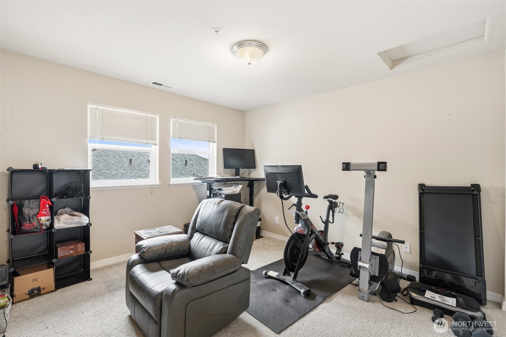 229 E First Street #3, Port Angeles, WA 98362