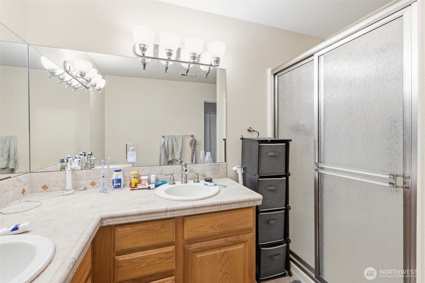 229 E First Street #3, Port Angeles, WA 98362