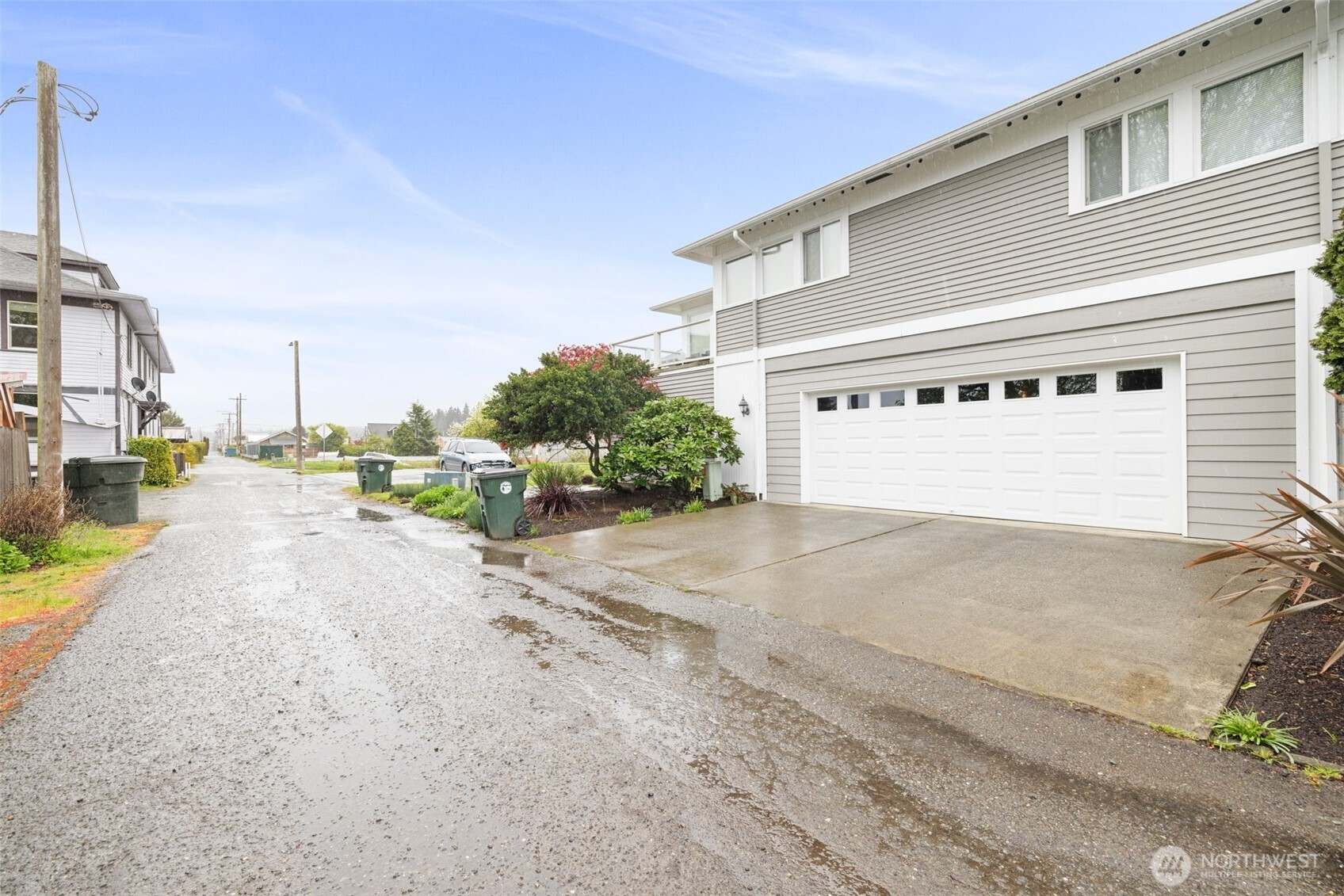 229 E First Street #3, Port Angeles, WA 98362