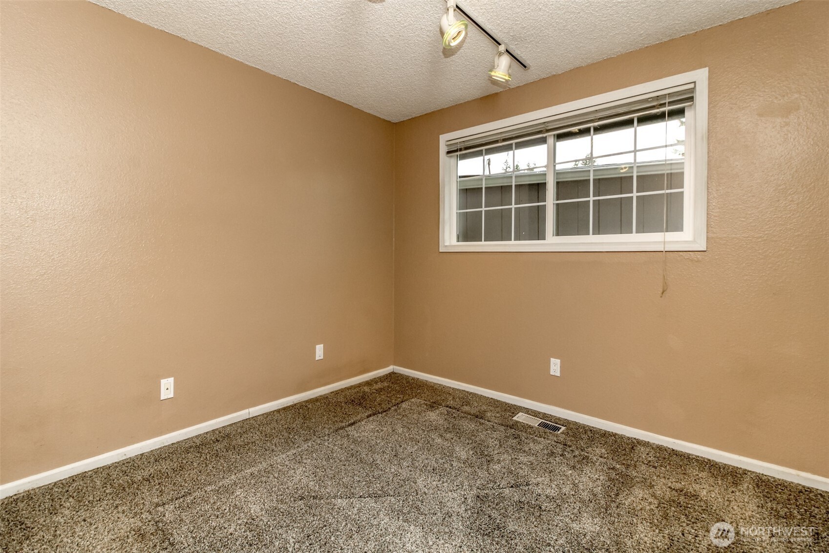 25341 169th Avenue SE, Covington, WA 98042