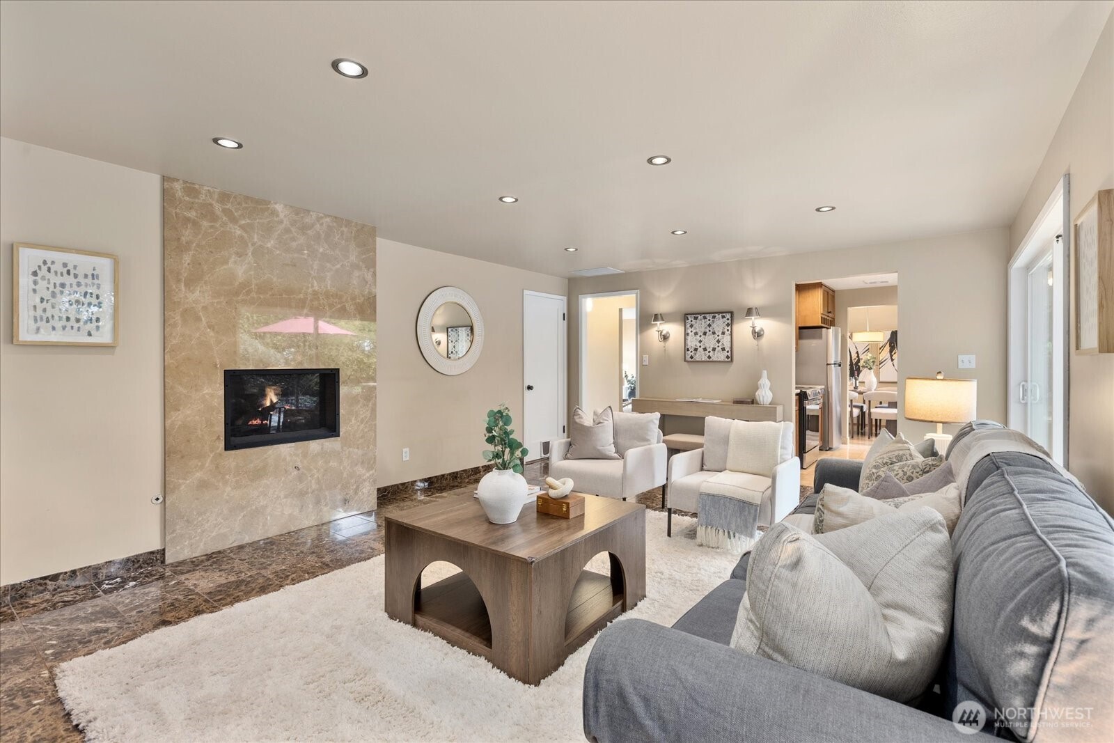 16010 SE 5th Street , Bellevue, WA 98008