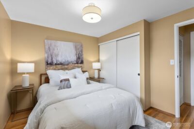 16010 SE 5th Street , Bellevue, WA 98008 - Photo 21