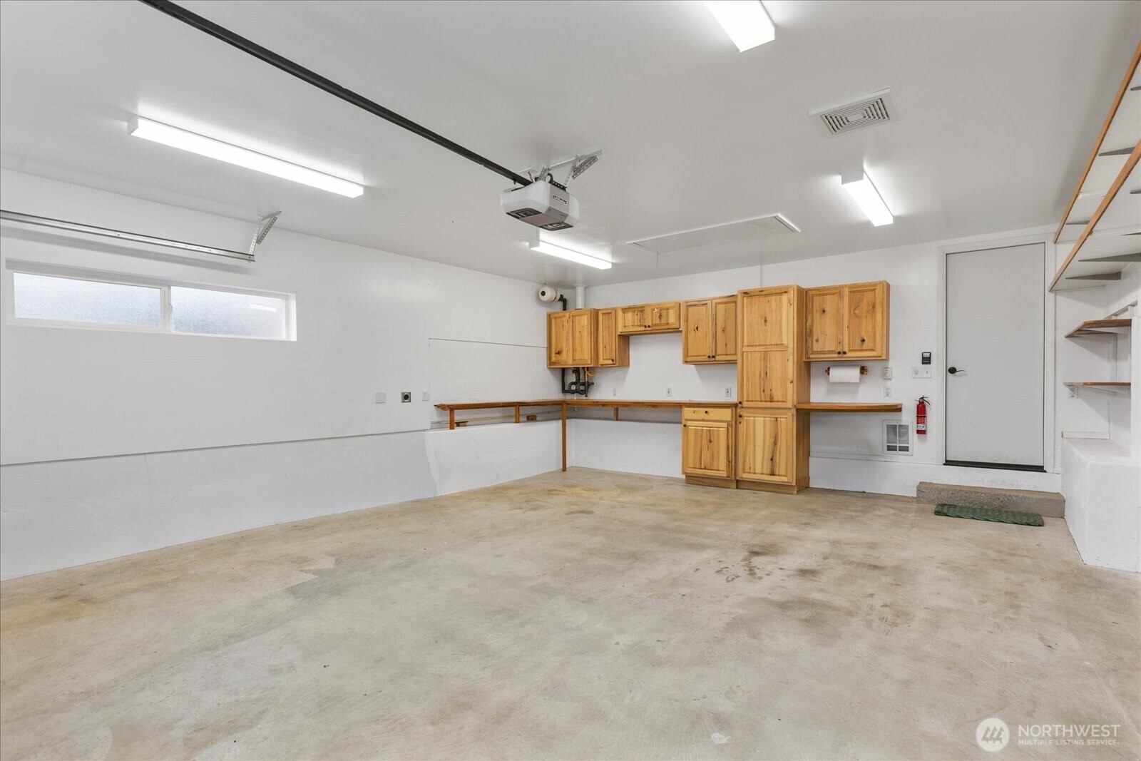 16010 SE 5th Street , Bellevue, WA 98008