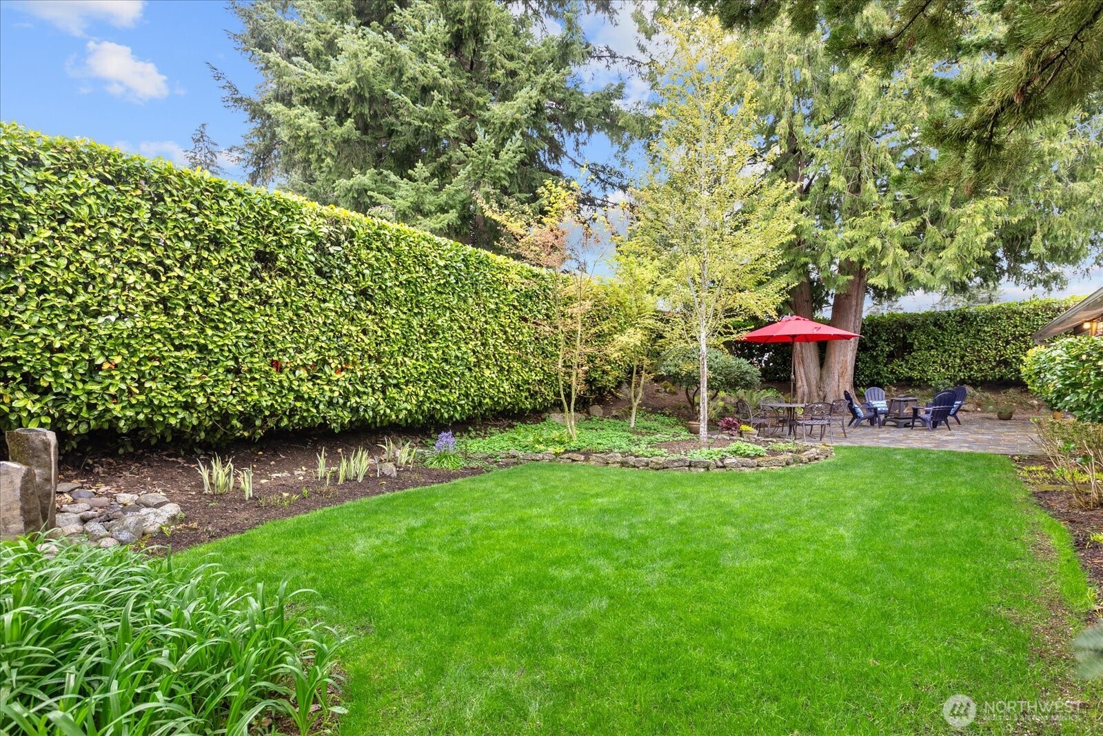 16010 SE 5th Street , Bellevue, WA 98008