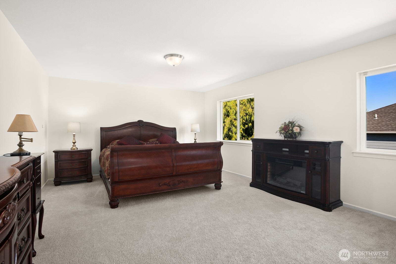 14625 Meridian Drive SE, Lynnwood, WA 98087-6734