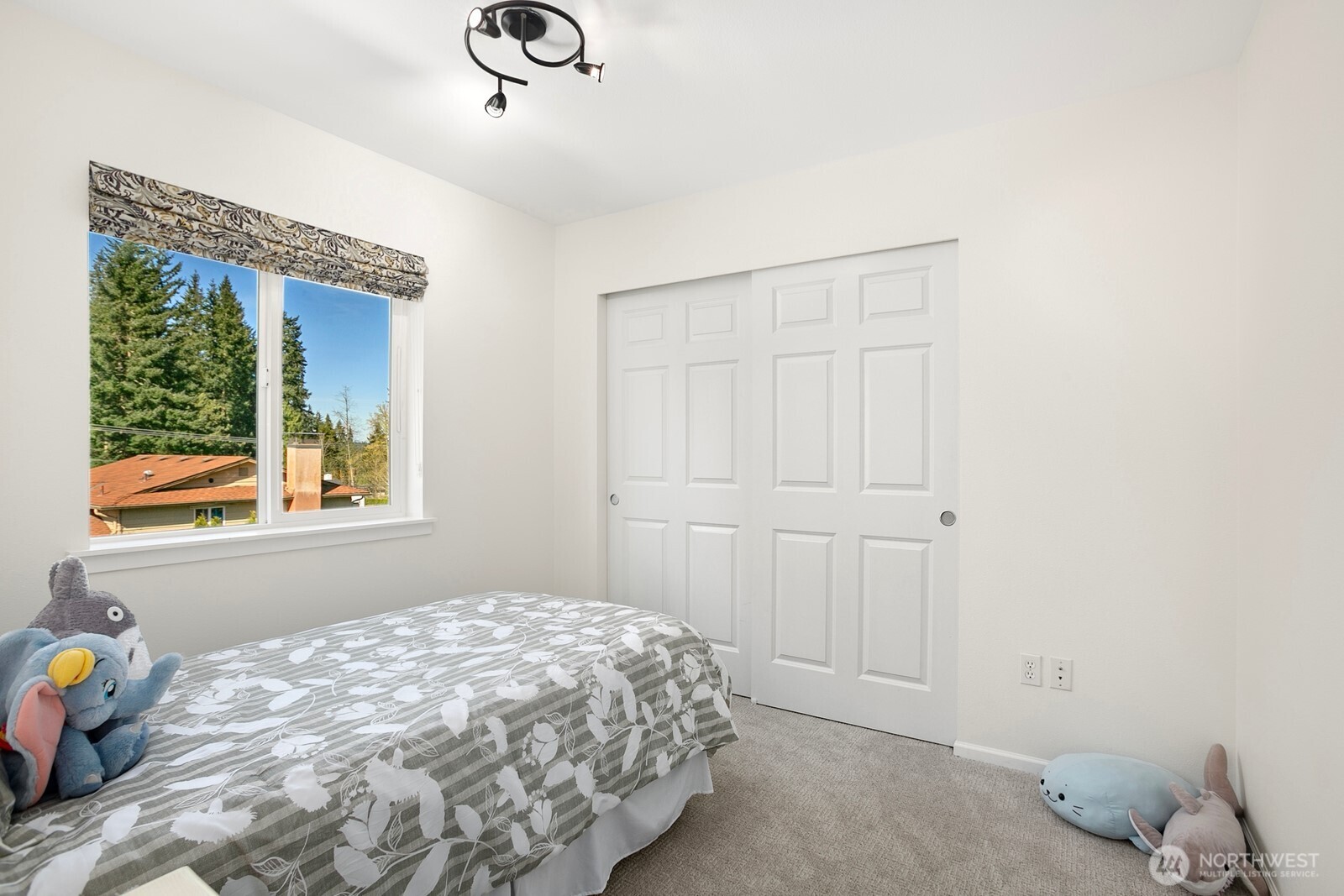 14625 Meridian Drive SE, Lynnwood, WA 98087-6734