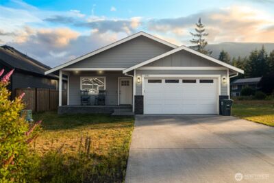 6311 Bearpaw Court , Maple Falls, WA 98266