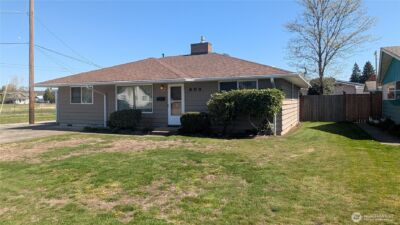 803 13th Street SW, Puyallup, WA 98371 - Photo 1