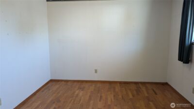 803 13th Street SW, Puyallup, WA 98371 - Photo 17