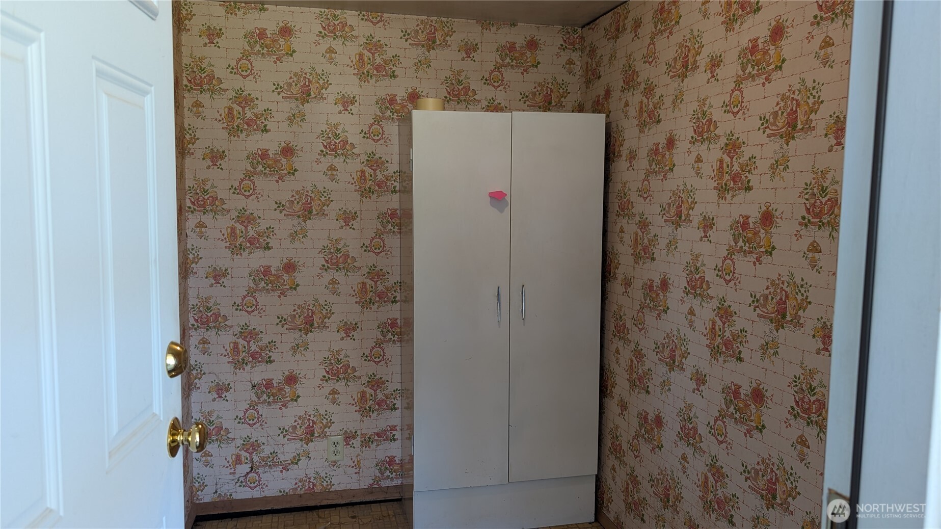 803 13th Street SW, Puyallup, WA 98371