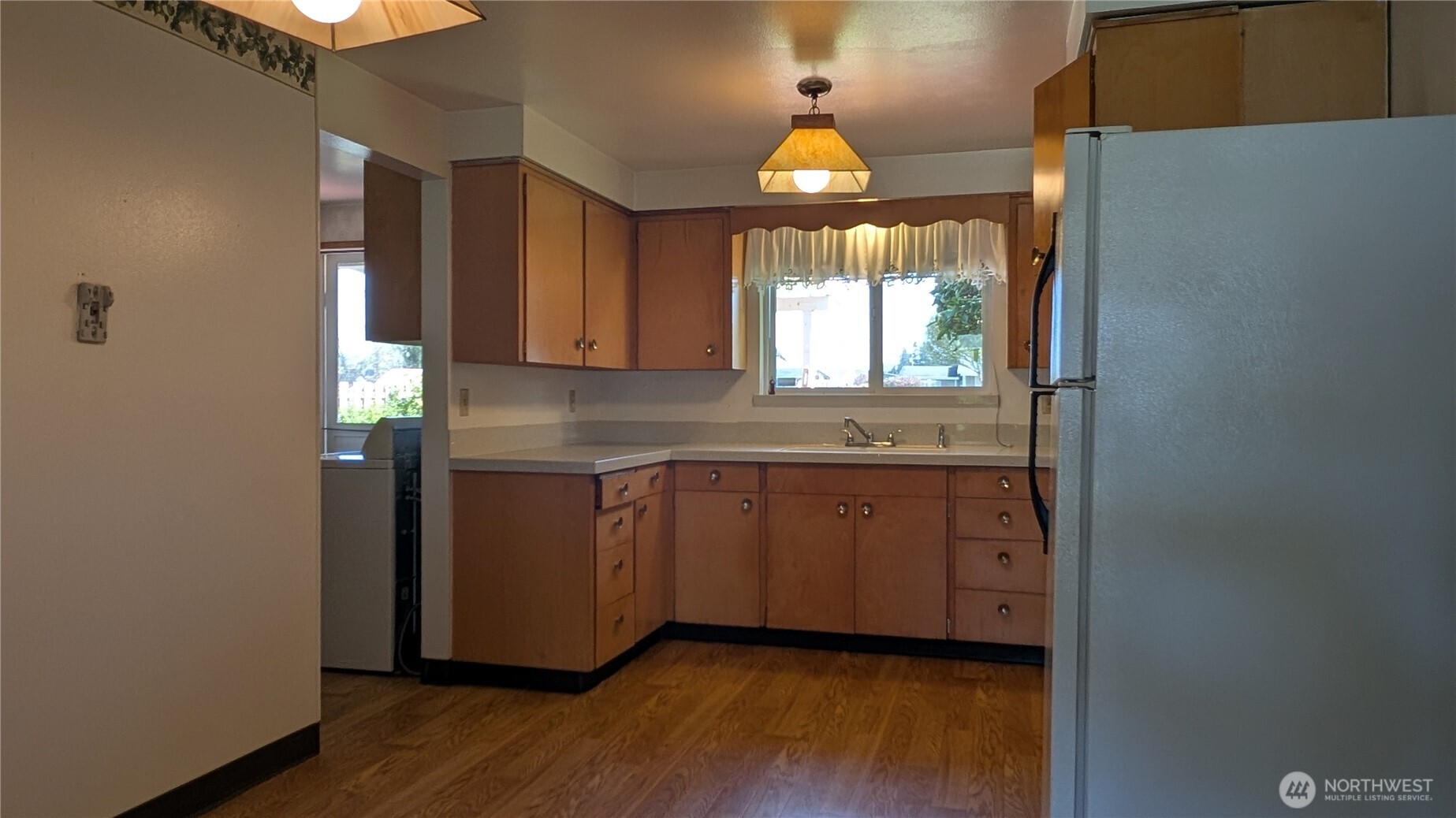 803 13th Street SW, Puyallup, WA 98371