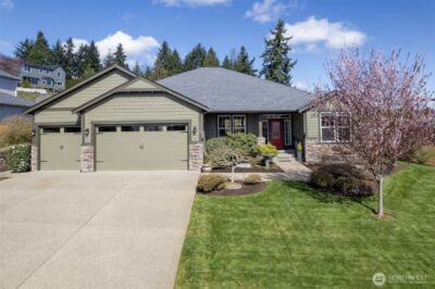 13725 111th Street Ct E, Puyallup, WA 98374 - Photo 1