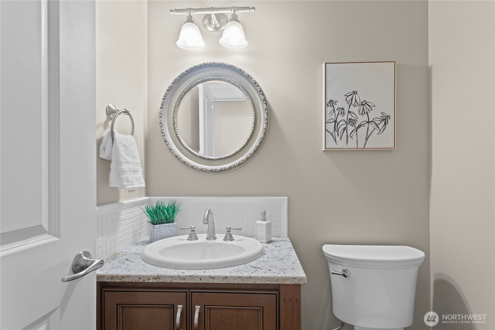 13725 111th Street Ct E, Puyallup, WA 98374