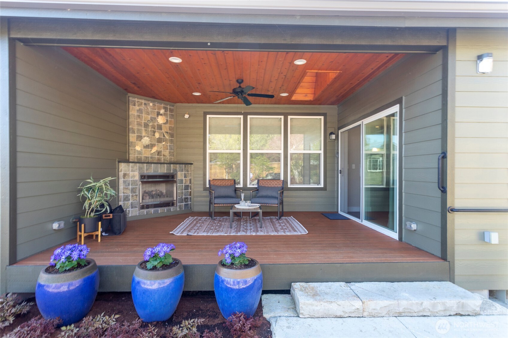 13725 111th Street Ct E, Puyallup, WA 98374