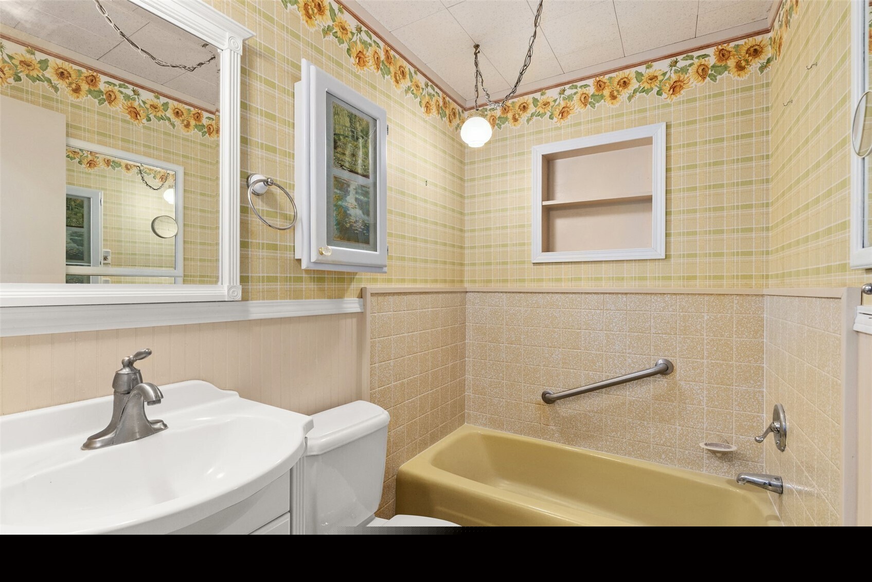319 E Union Street , Centralia, WA 98531