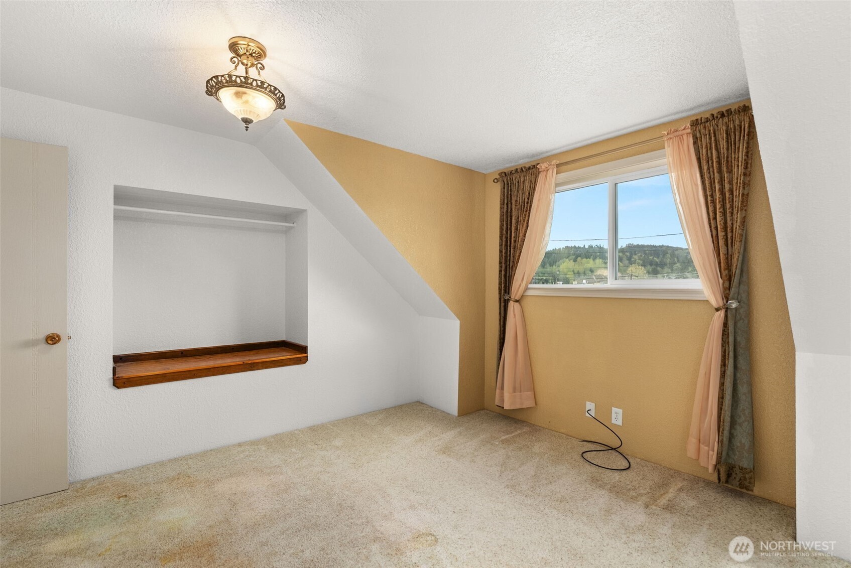 319 E Union Street , Centralia, WA 98531