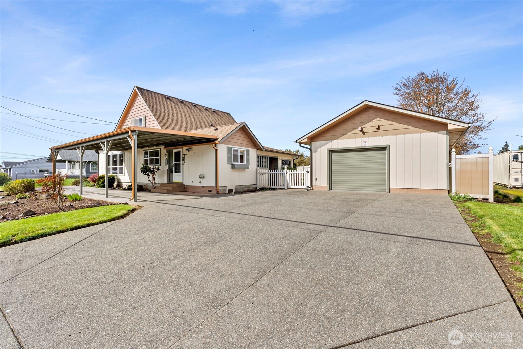 319 E Union Street , Centralia, WA 98531