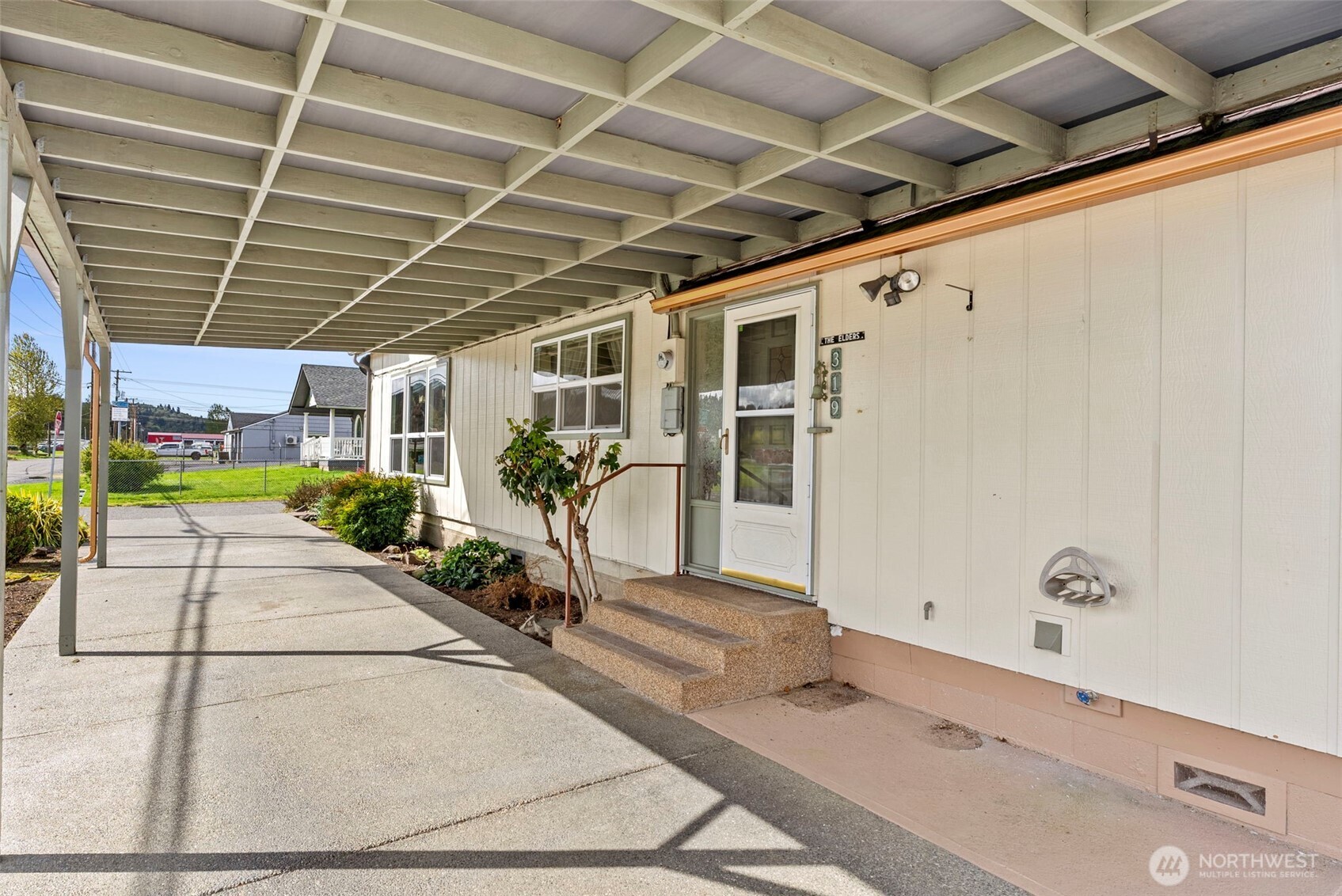 319 E Union Street , Centralia, WA 98531