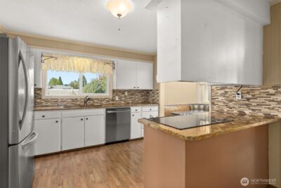 319 E Union Street , Centralia, WA 98531 - Photo 7