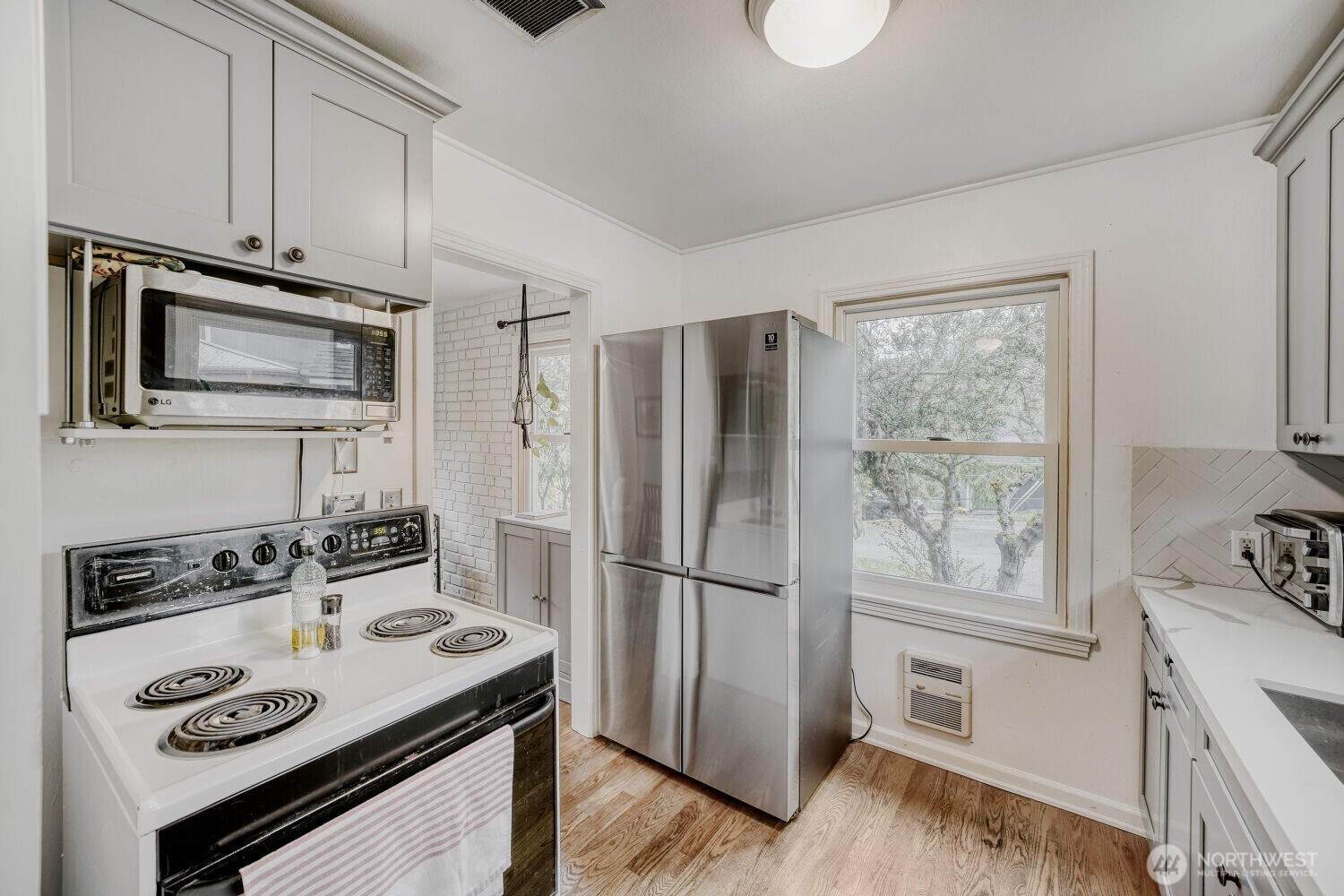 7243 S 125th Street , Seattle, WA 98178