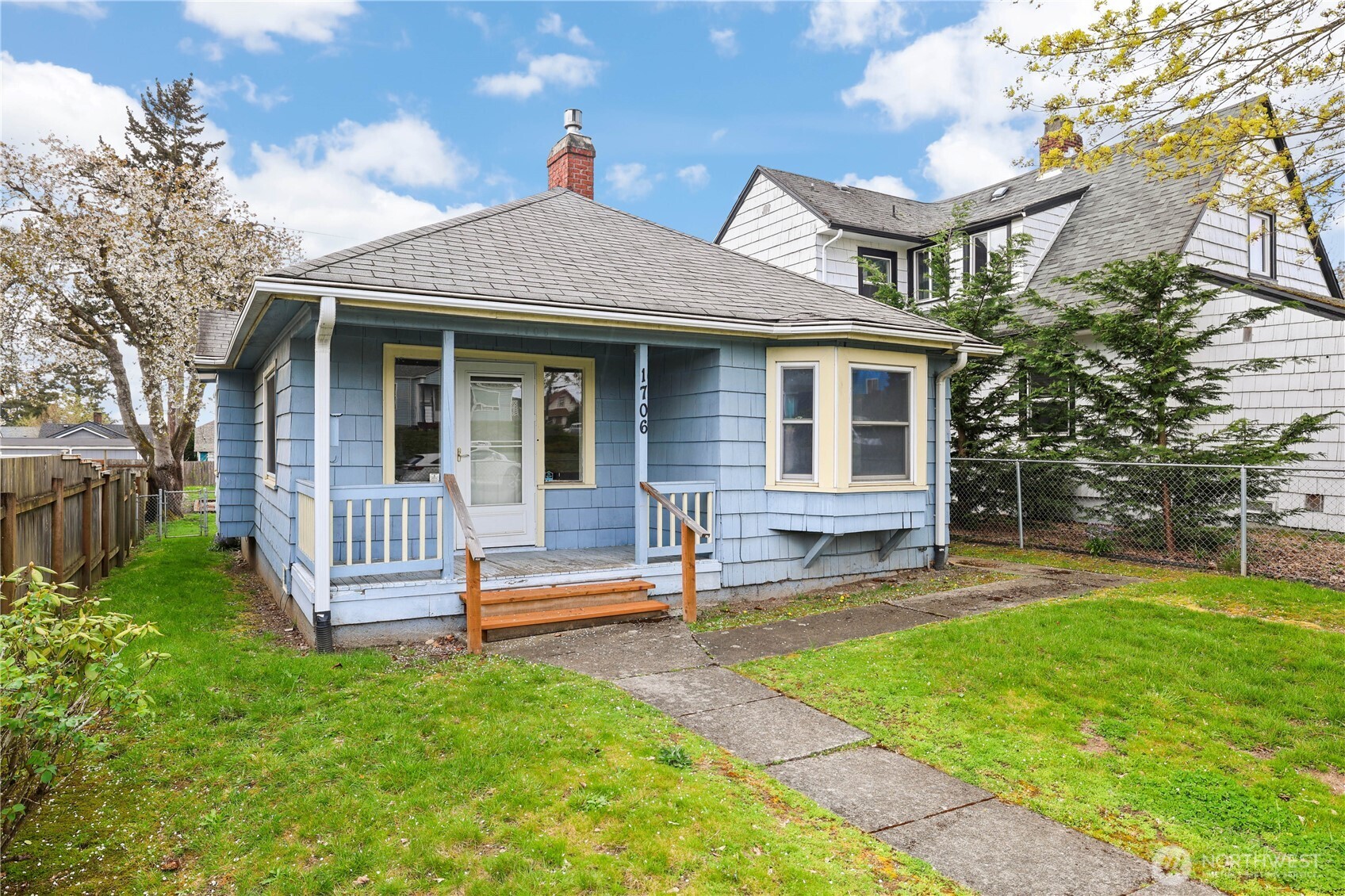 1706 S Fife Street , Tacoma, WA 98405