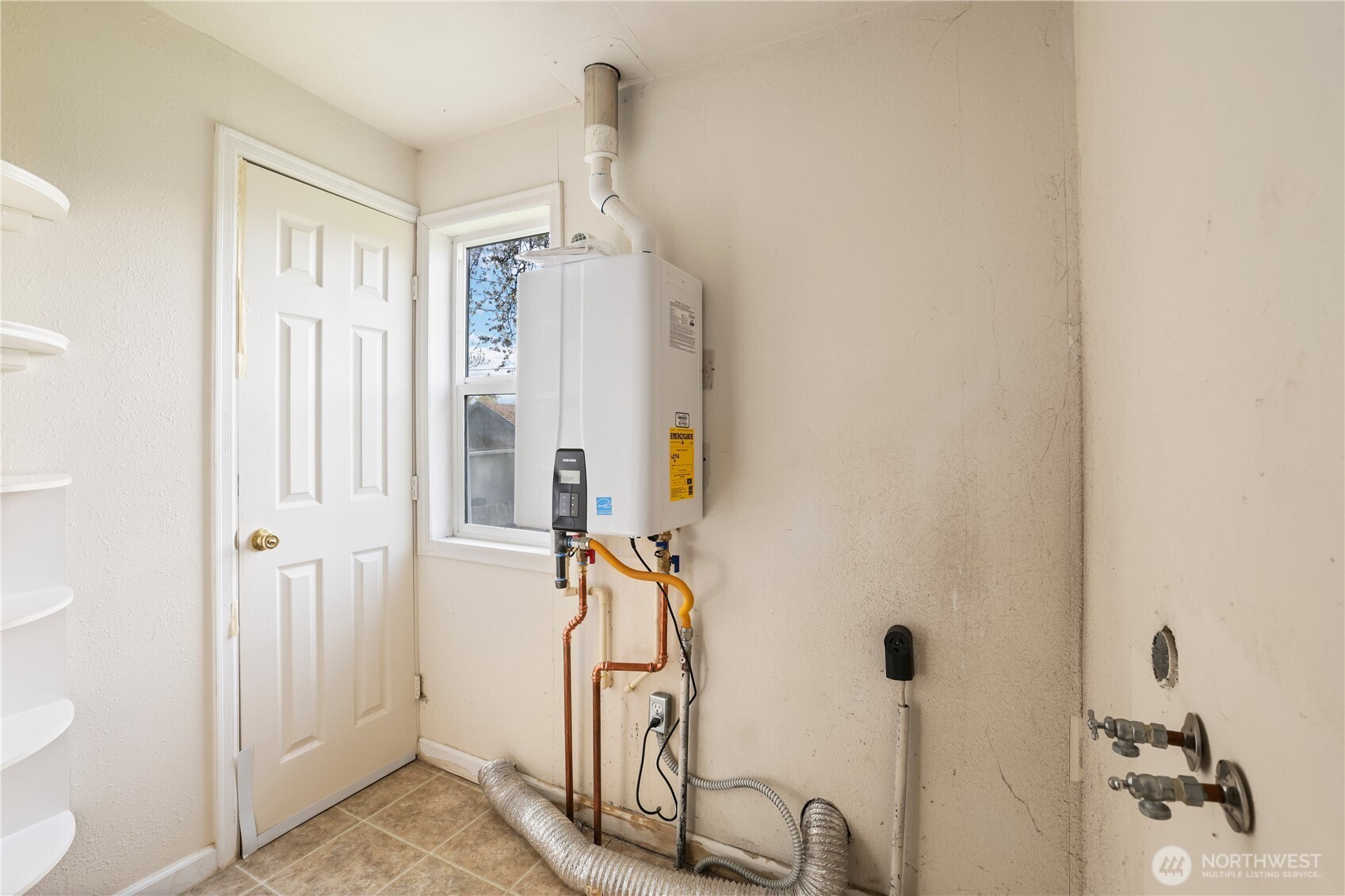 1706 S Fife Street , Tacoma, WA 98405