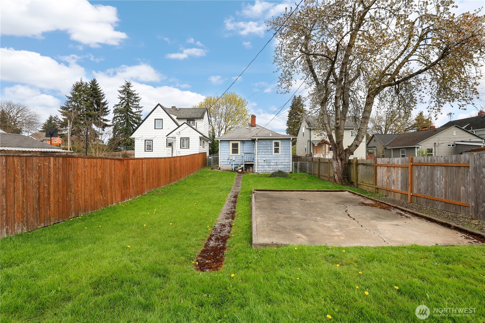 1706 S Fife Street , Tacoma, WA 98405