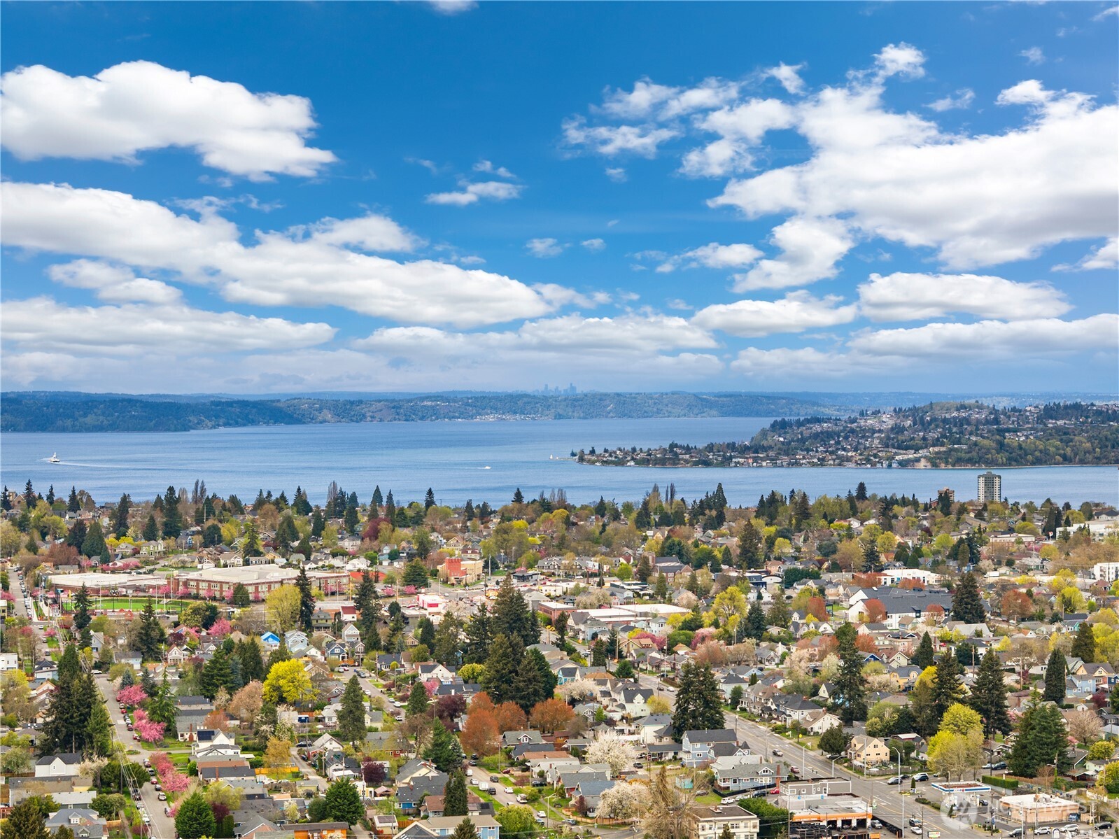 1706 S Fife Street , Tacoma, WA 98405