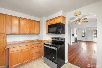 1706 S Fife Street , Tacoma, WA 98405 - Photo 10