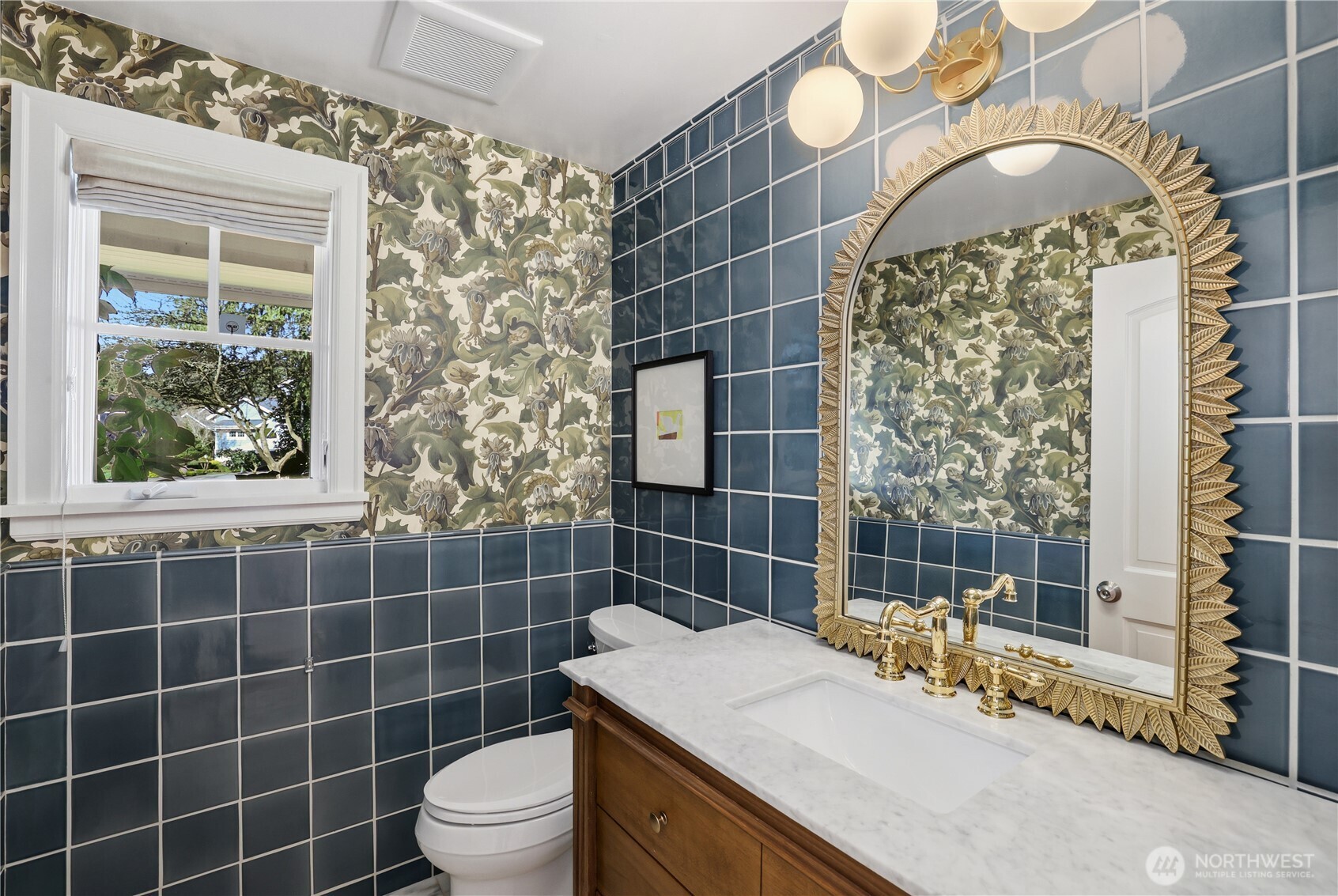 37 Tatoosh Ky , Bellevue, WA 98006