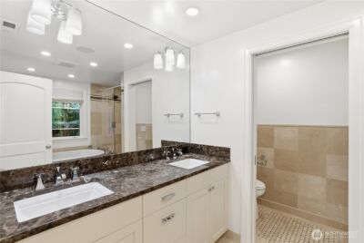 37 Tatoosh Ky , Bellevue, WA 98006 - Photo 18