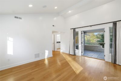 37 Tatoosh Ky , Bellevue, WA 98006 - Photo 20