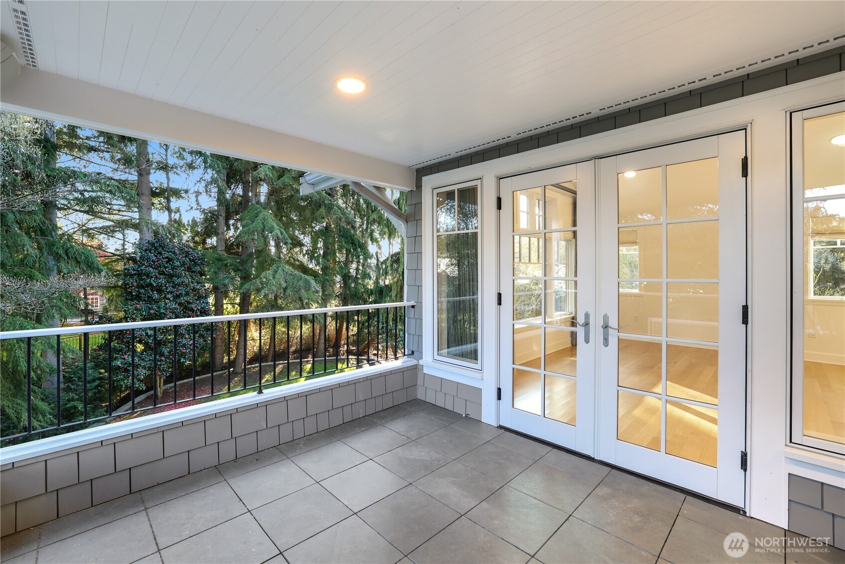 37 Tatoosh Ky , Bellevue, WA 98006