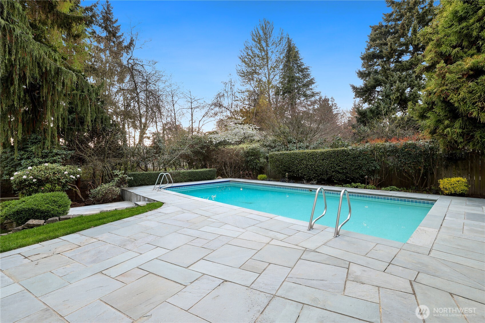 37 Tatoosh Ky , Bellevue, WA 98006