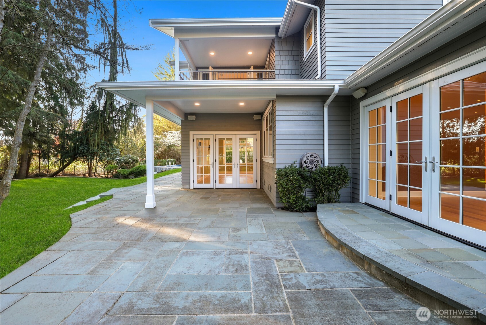 37 Tatoosh Ky , Bellevue, WA 98006