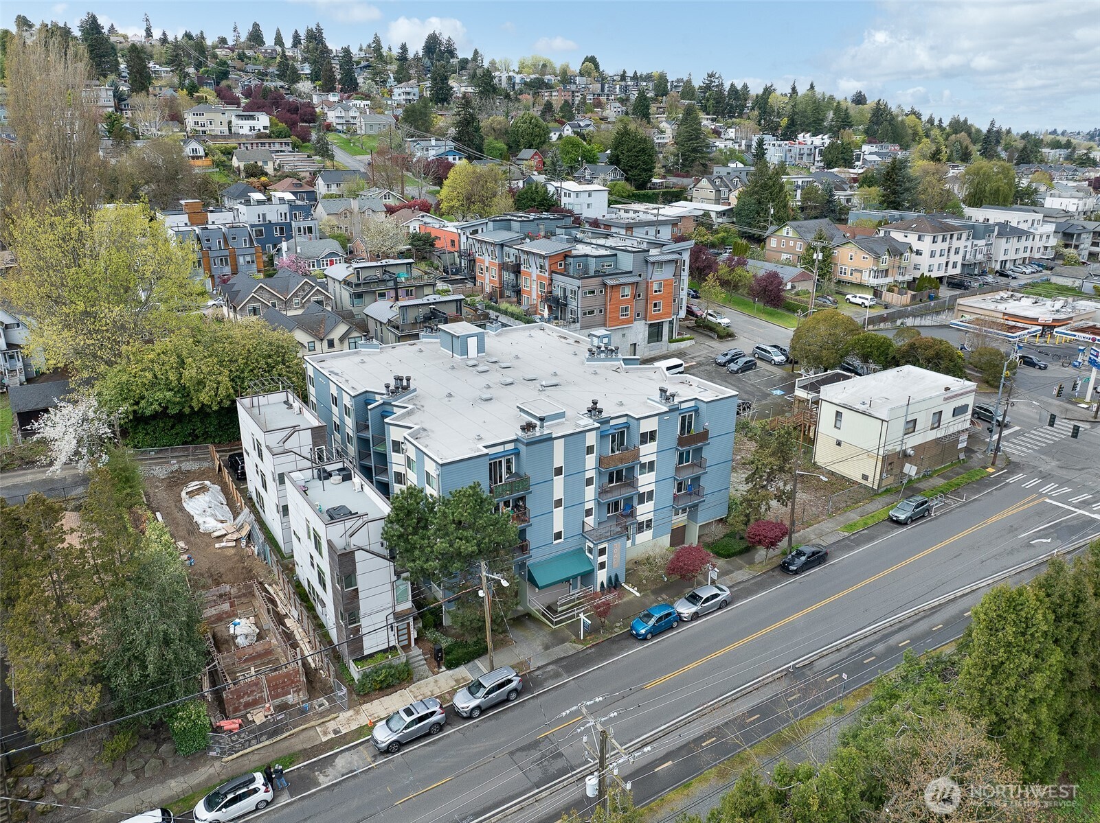 3045 20th Avenue W #409, Seattle, WA 98199