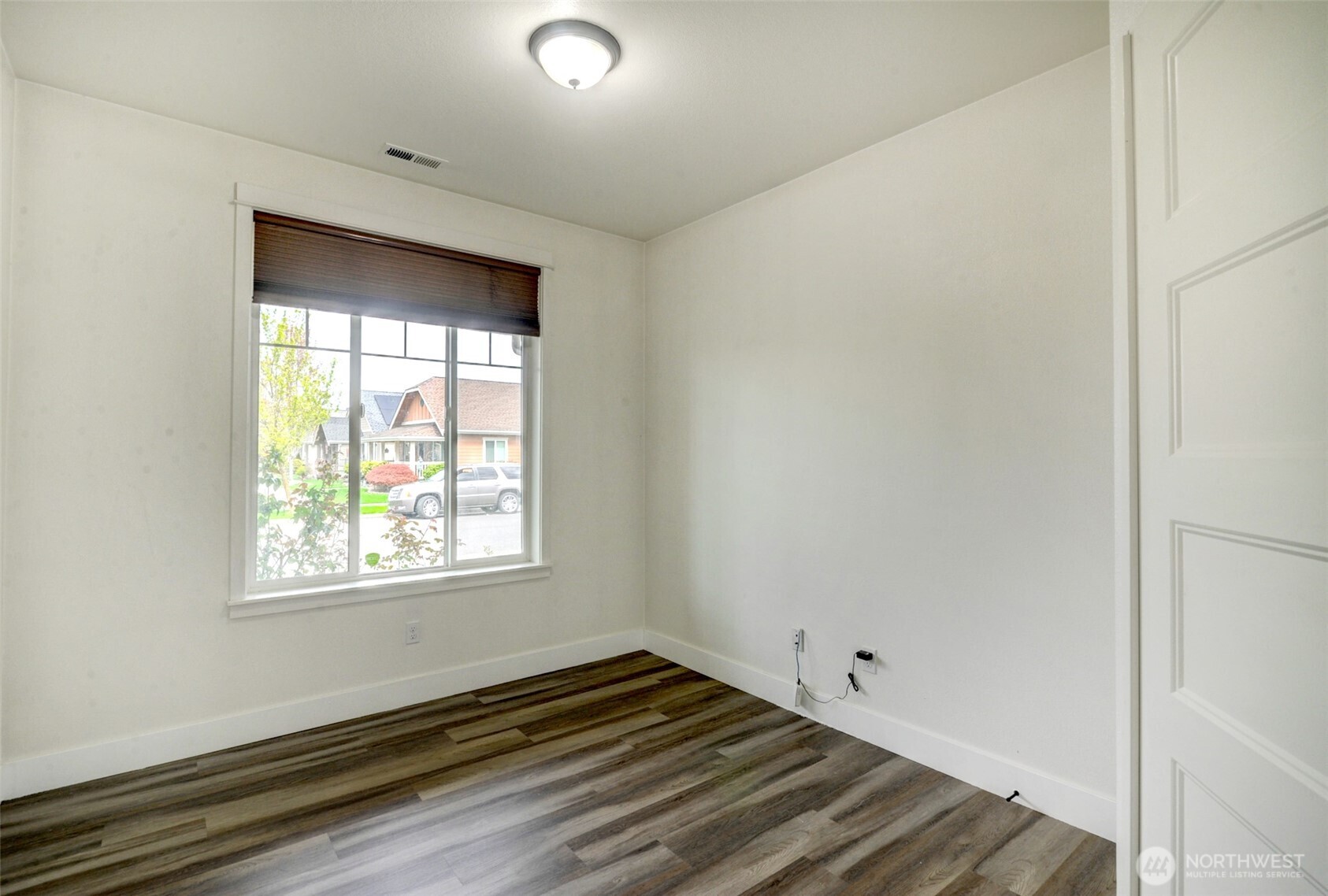 474 Sigrist Drive E, Enumclaw, WA 98022-9998