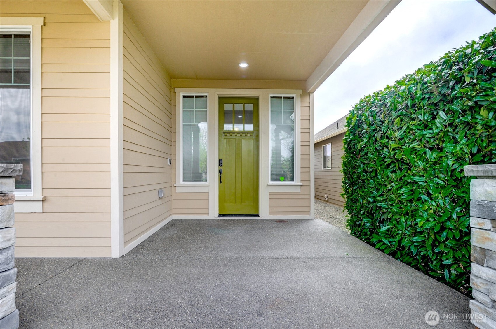 474 Sigrist Drive E, Enumclaw, WA 98022-9998