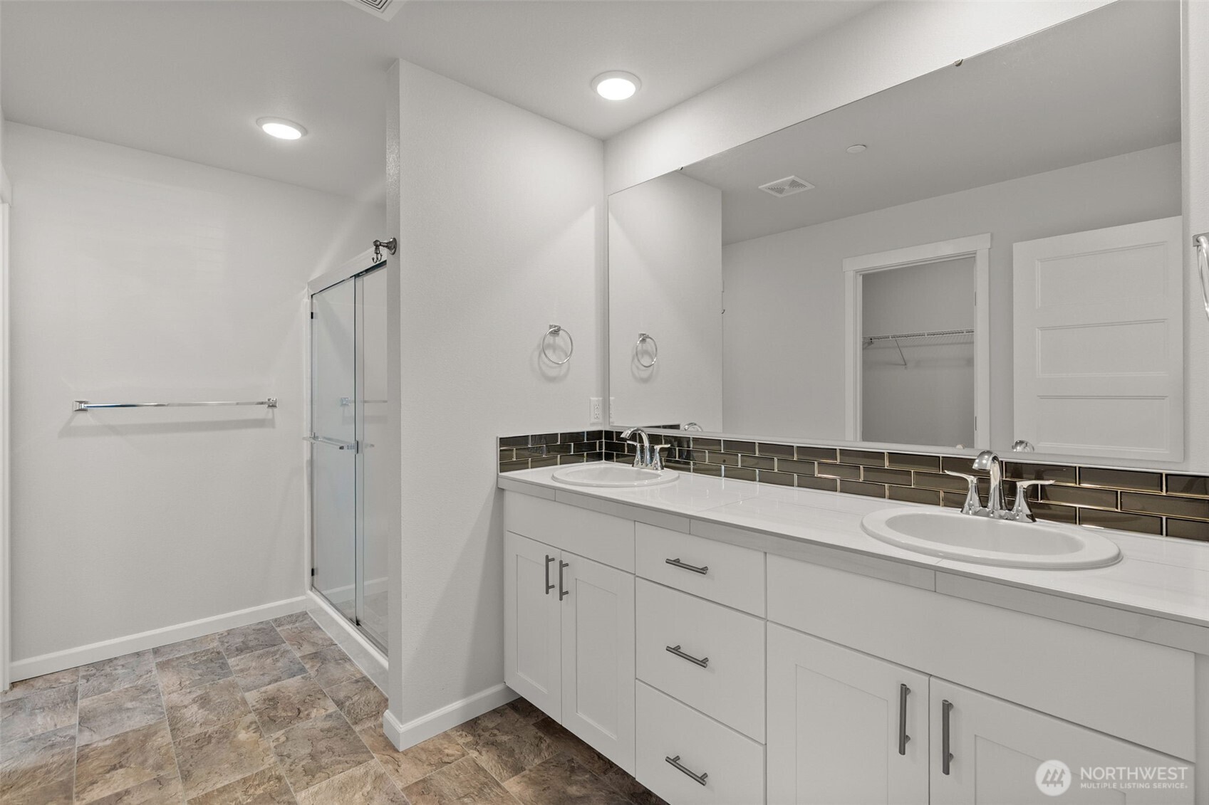 9116 Carlos Way NE, Lacey, WA 98516